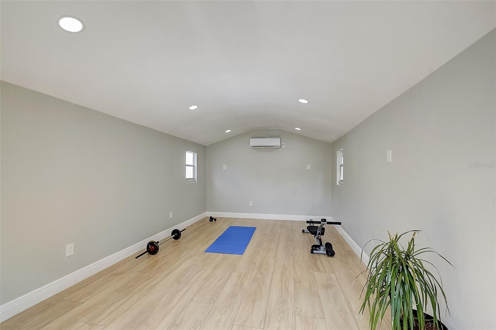 GROVE PARK ESTATES UNIT 5 - Residential