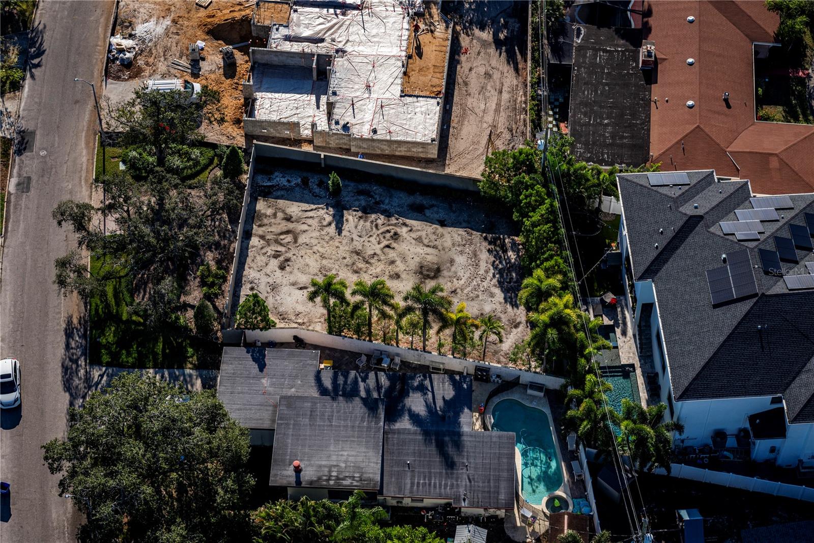 BYARS THOMPSON ADD DAVIS - Land