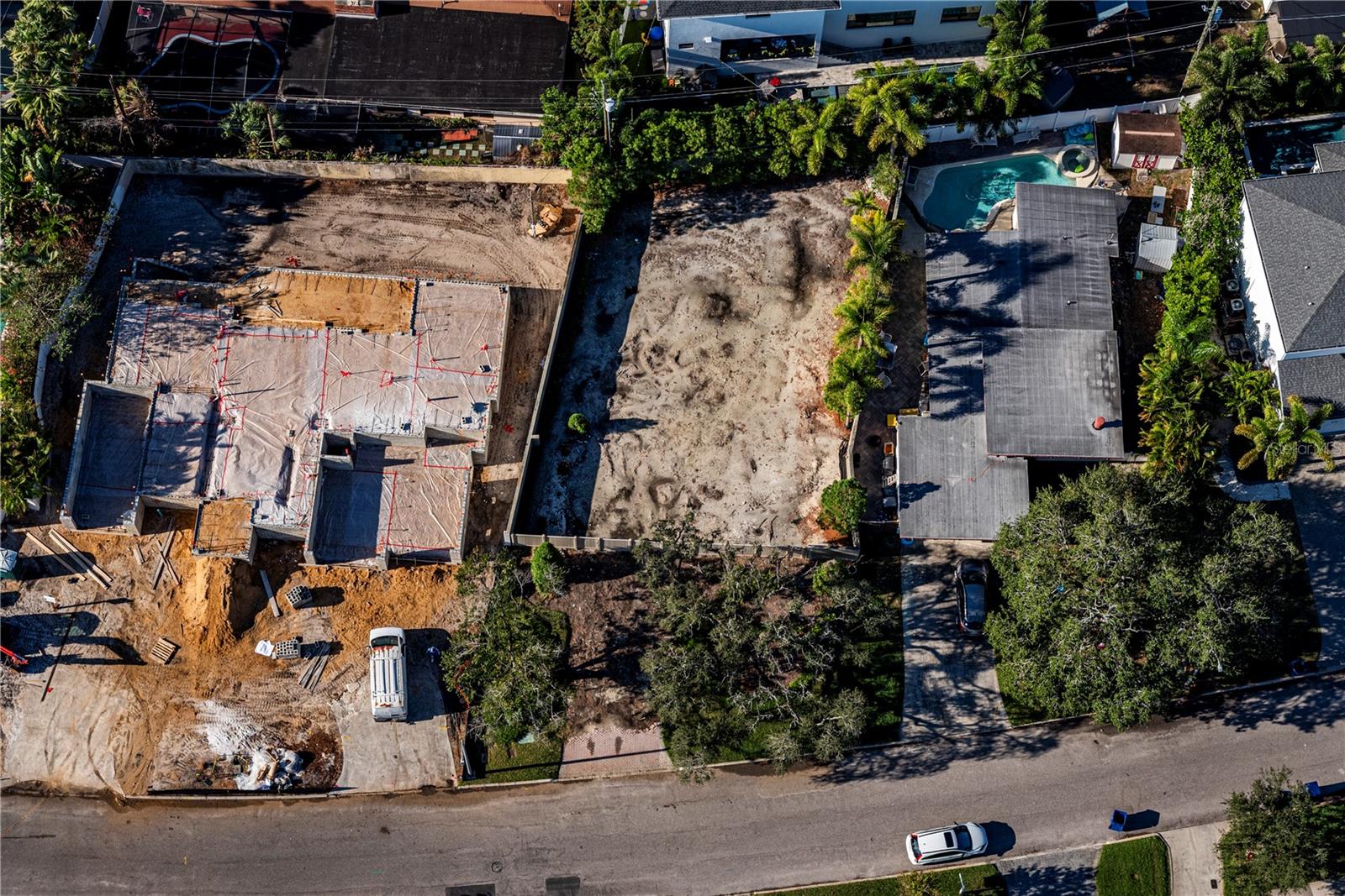 BYARS THOMPSON ADD DAVIS - Land