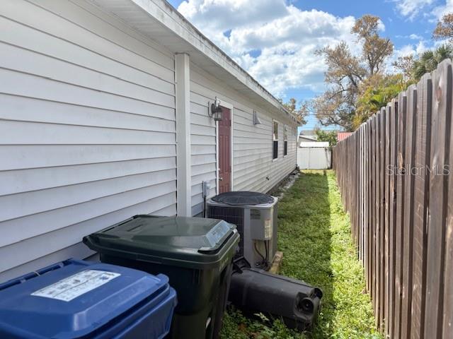 VENICE GROVES - Residential