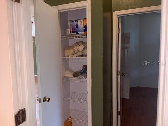 VENICE GROVES - Residential