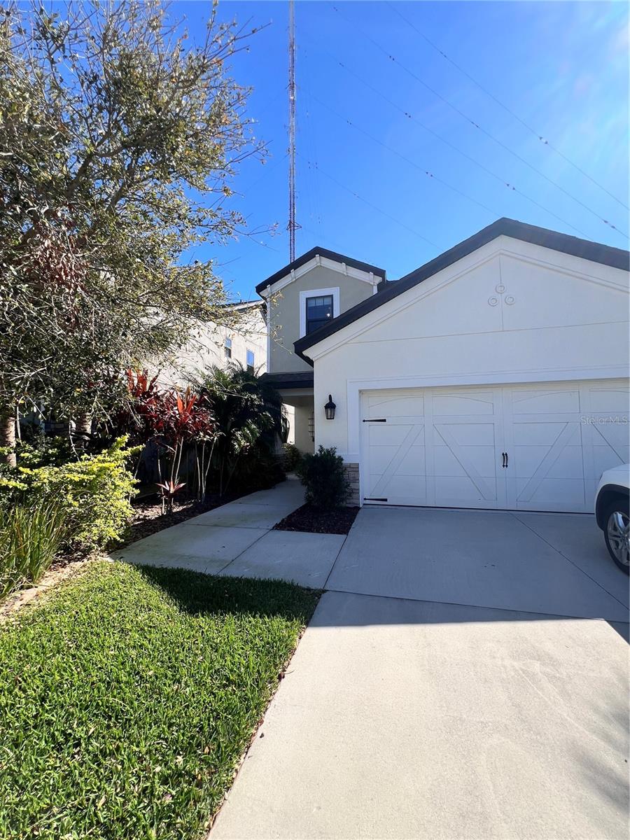 8916 ARABELLA LANE