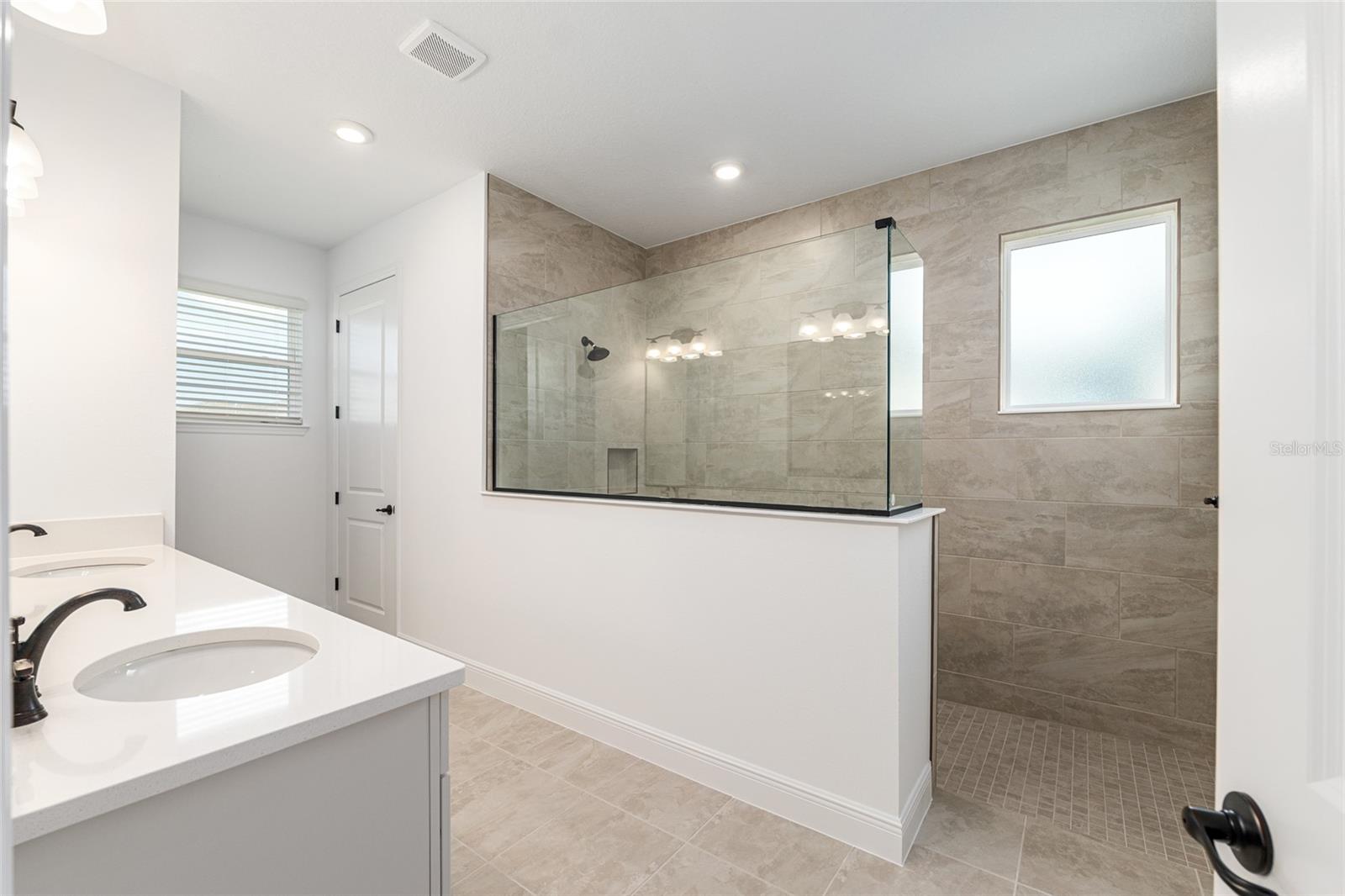 CANDLER HILLS - Residential