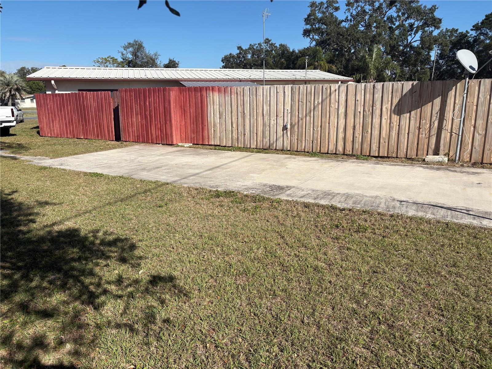 SIESTA TERRACE FIRST ADD - Residential