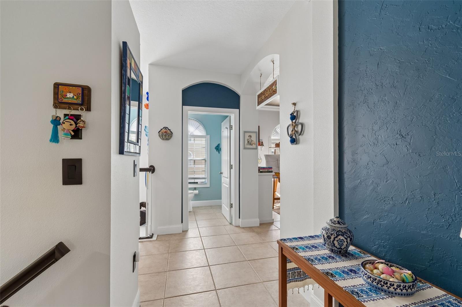 BAYSHORE TWNHS - Residential