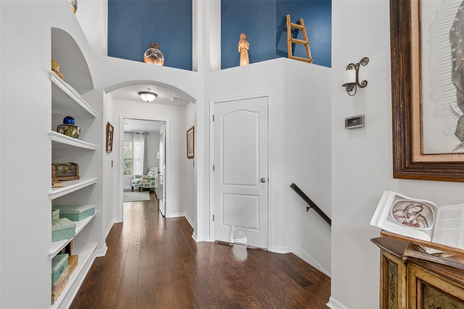 BAYSHORE TWNHS - Residential