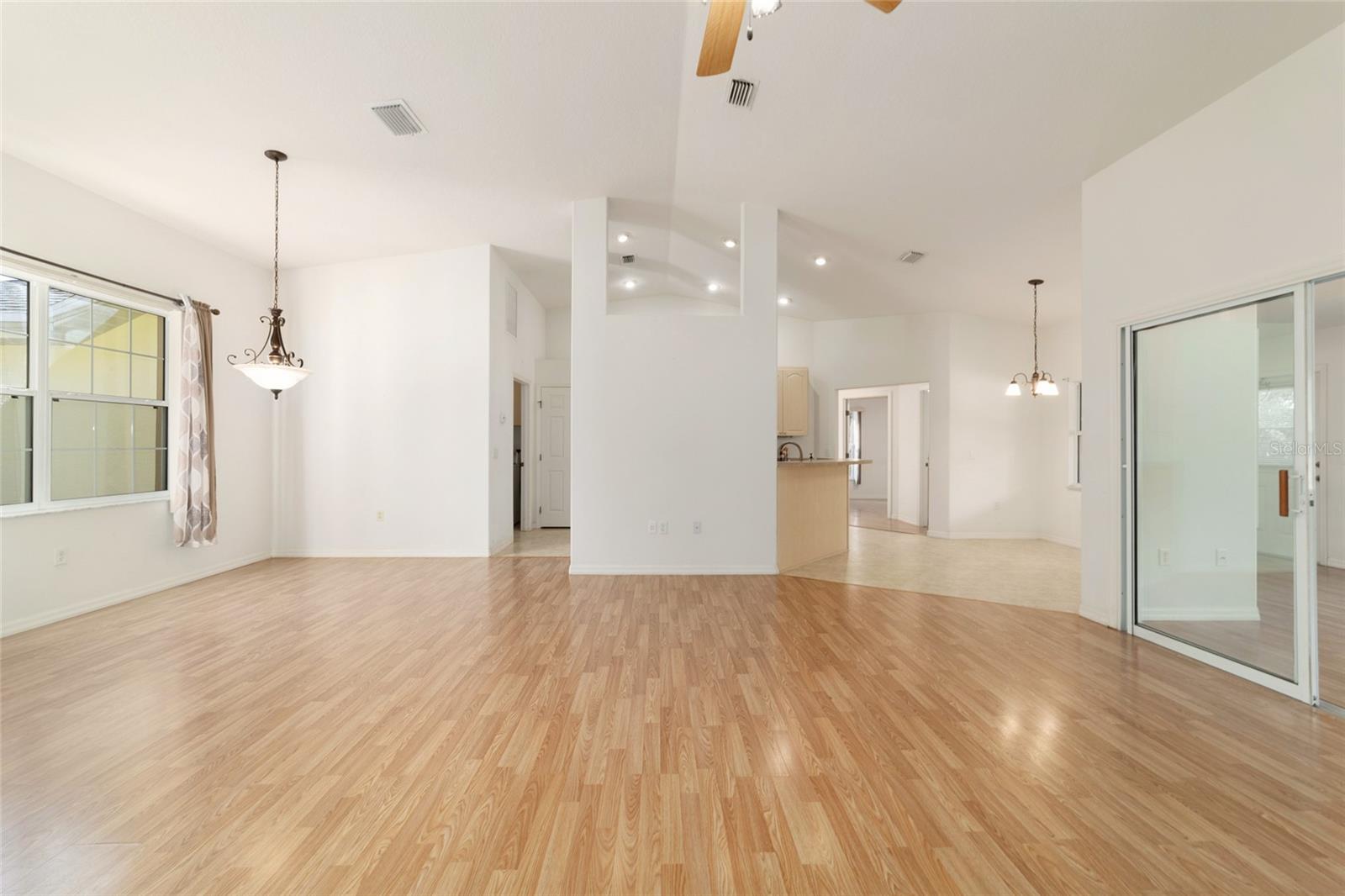 PINE RIDGE UNIT 03 - Residential