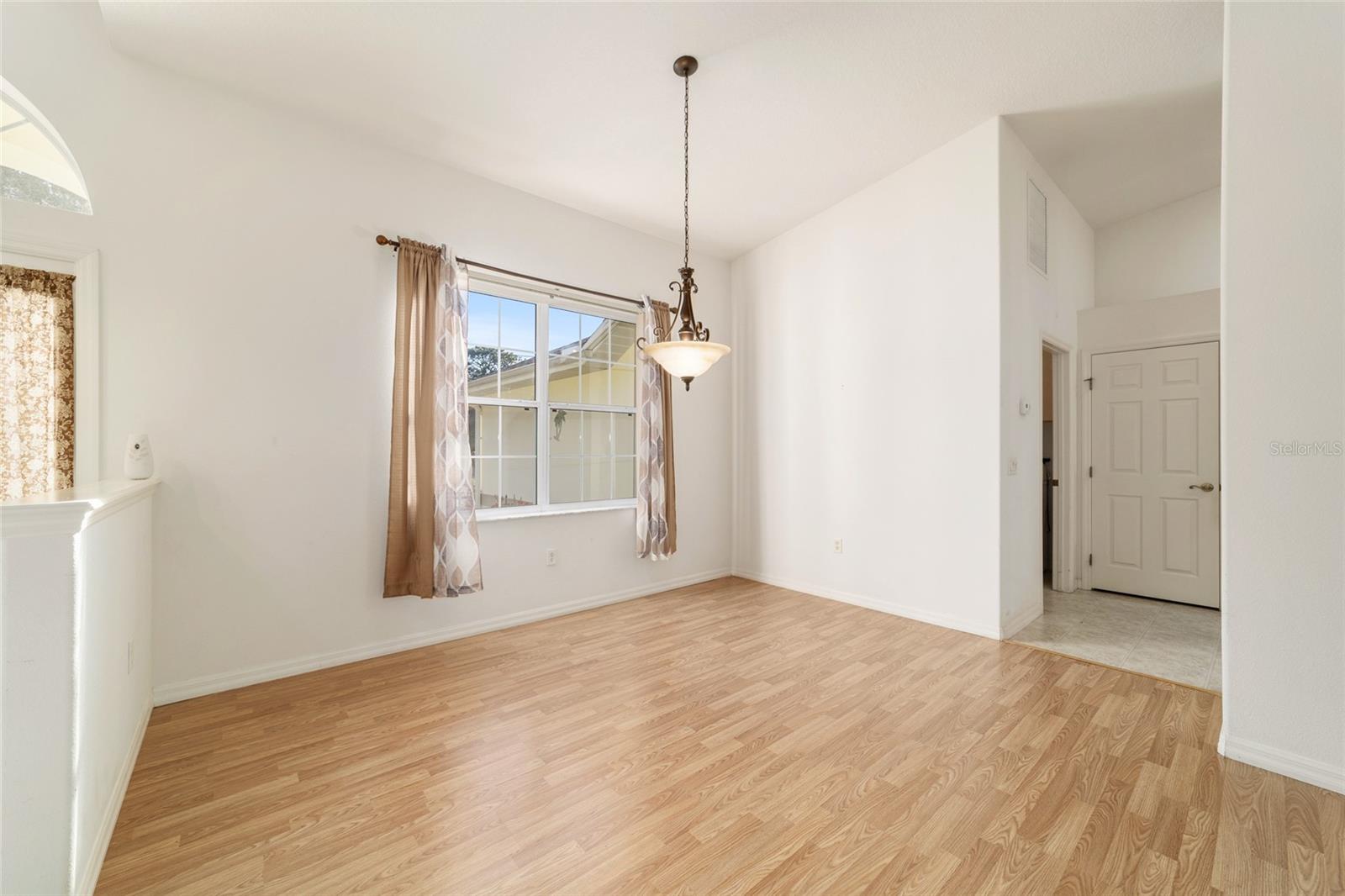 PINE RIDGE UNIT 03 - Residential