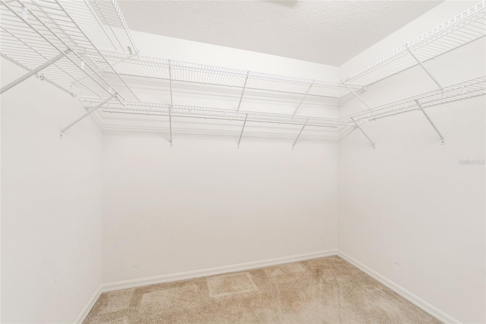 PINE RIDGE UNIT 03 - Residential