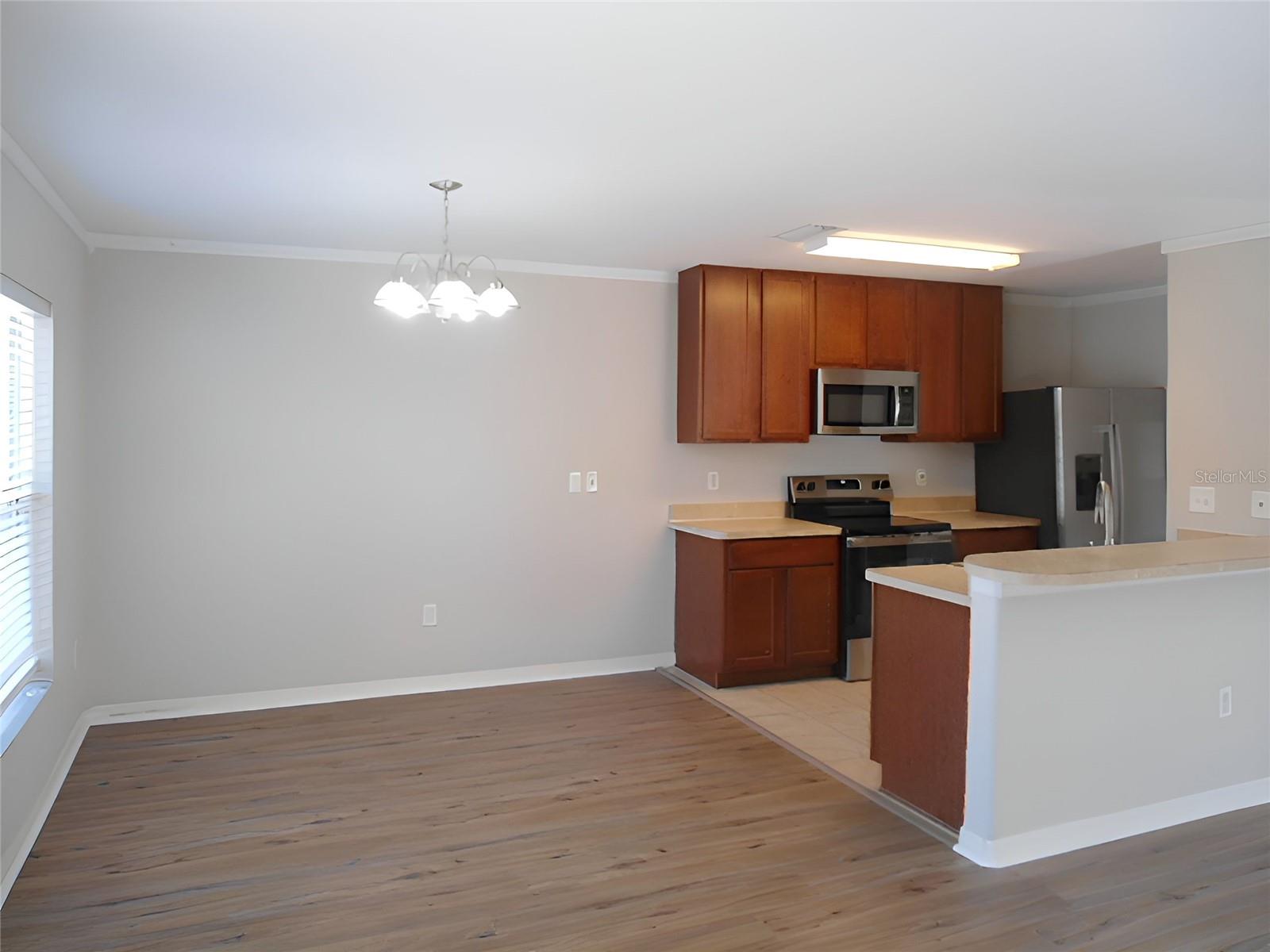 12431 WHITE BLUFF ROAD