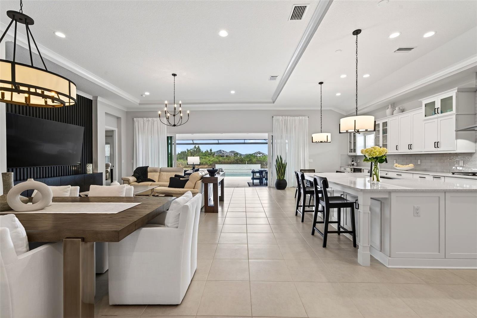 EVERLY/WELLEN PARK - Residential