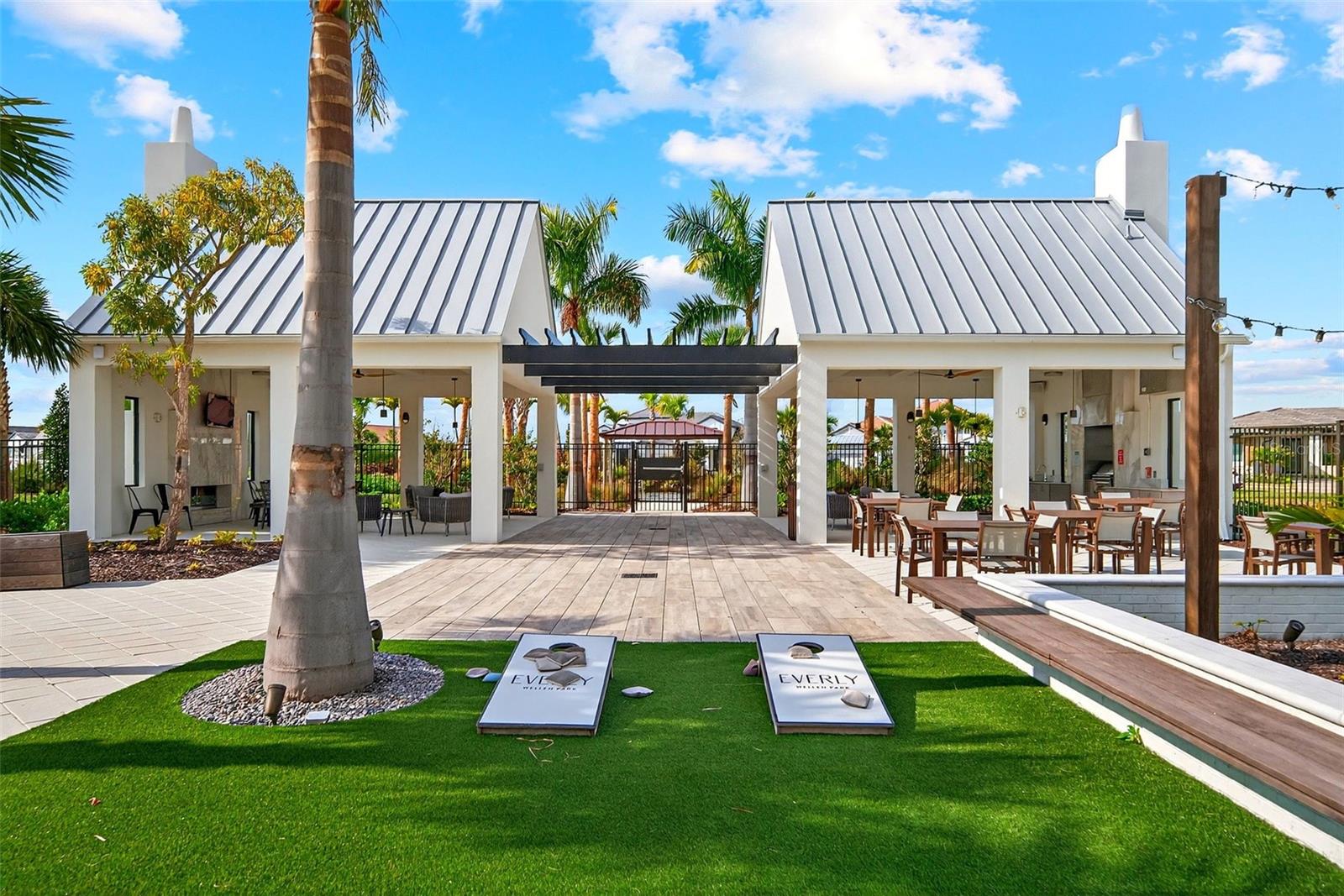 EVERLY/WELLEN PARK - Residential