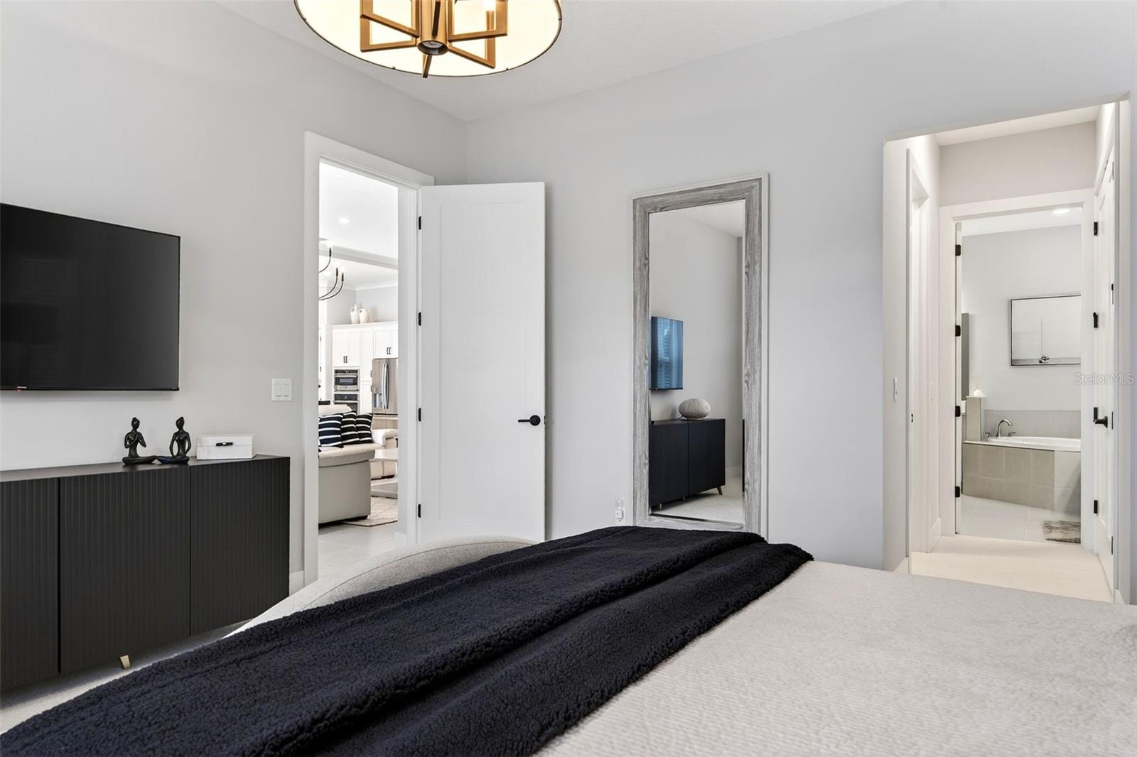 EVERLY/WELLEN PARK - Residential