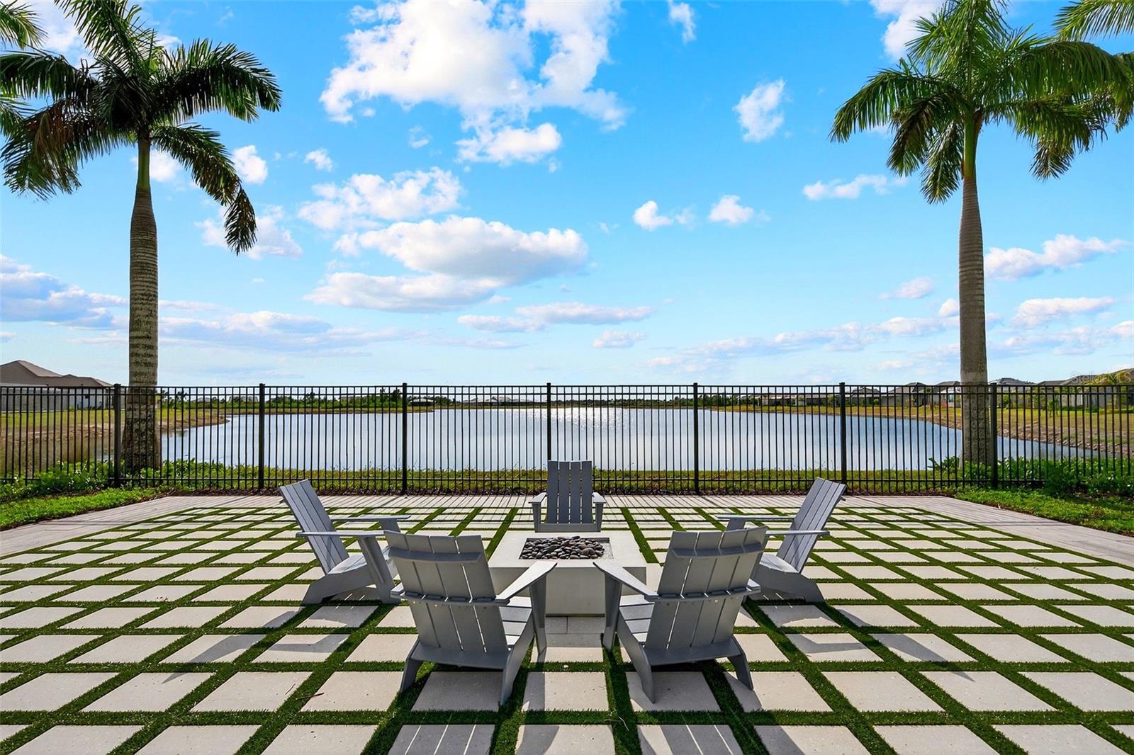 EVERLY/WELLEN PARK - Residential