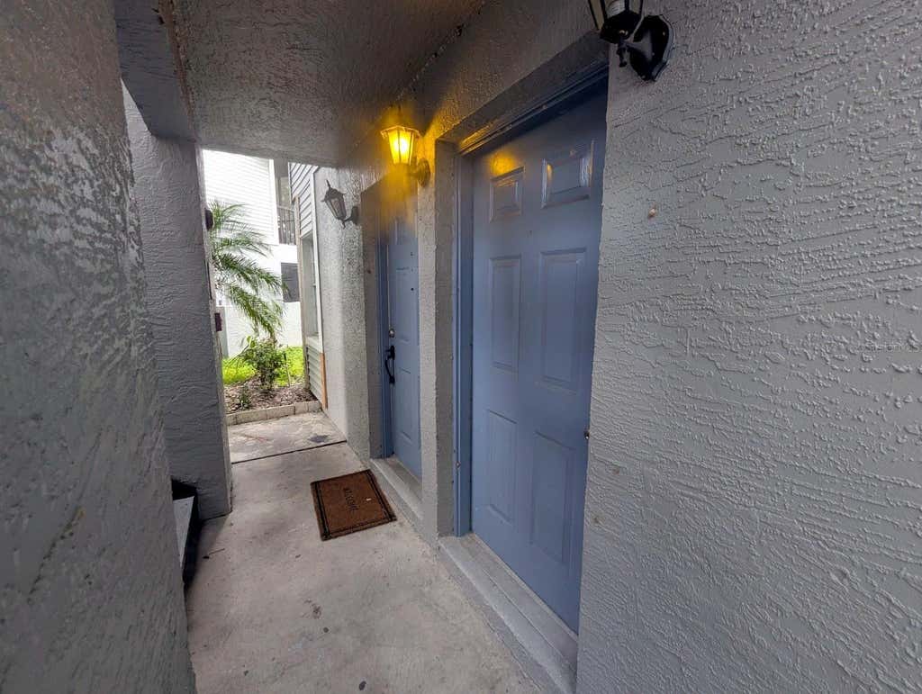 Photo of 7154 E Bank Drive #7154, Tampa, FL 33617 (MLS # TB8541941)
