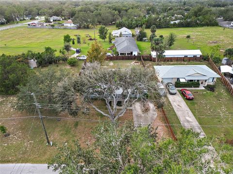 A home in EUSTIS