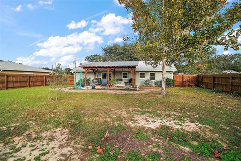 A home in EUSTIS