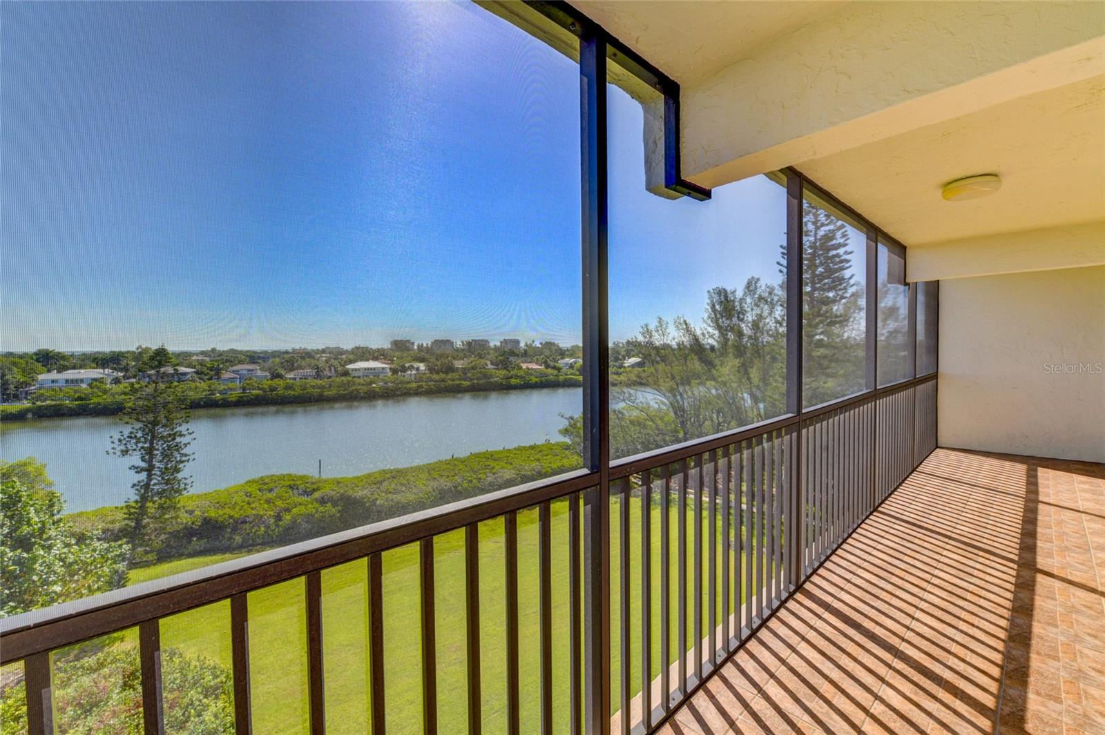 PORTOBELLO - Residential Lease