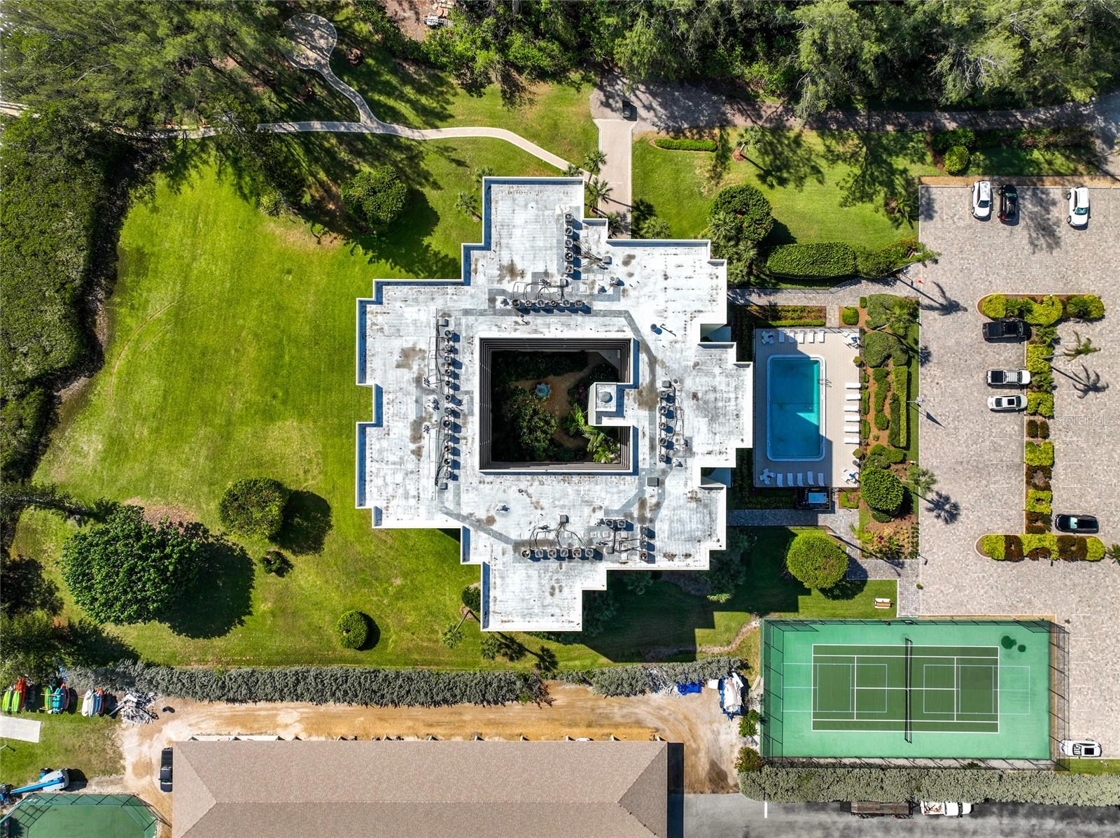 PORTOBELLO - Residential Lease