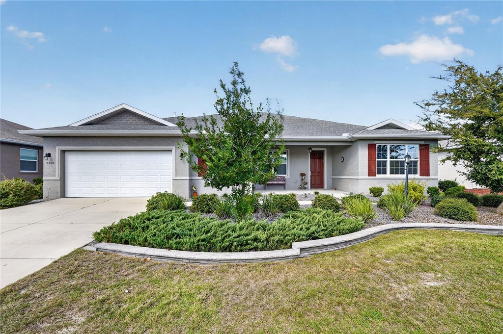 Photo of 8820 SW 104th Circle, Ocala, FL 34481 (MLS # OM734827)
