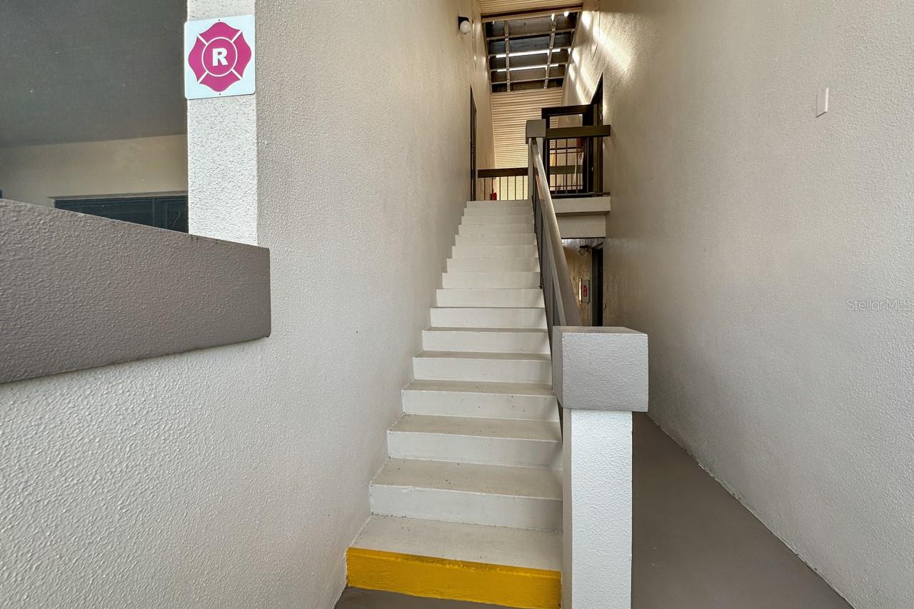 OAK FORREST - Residential