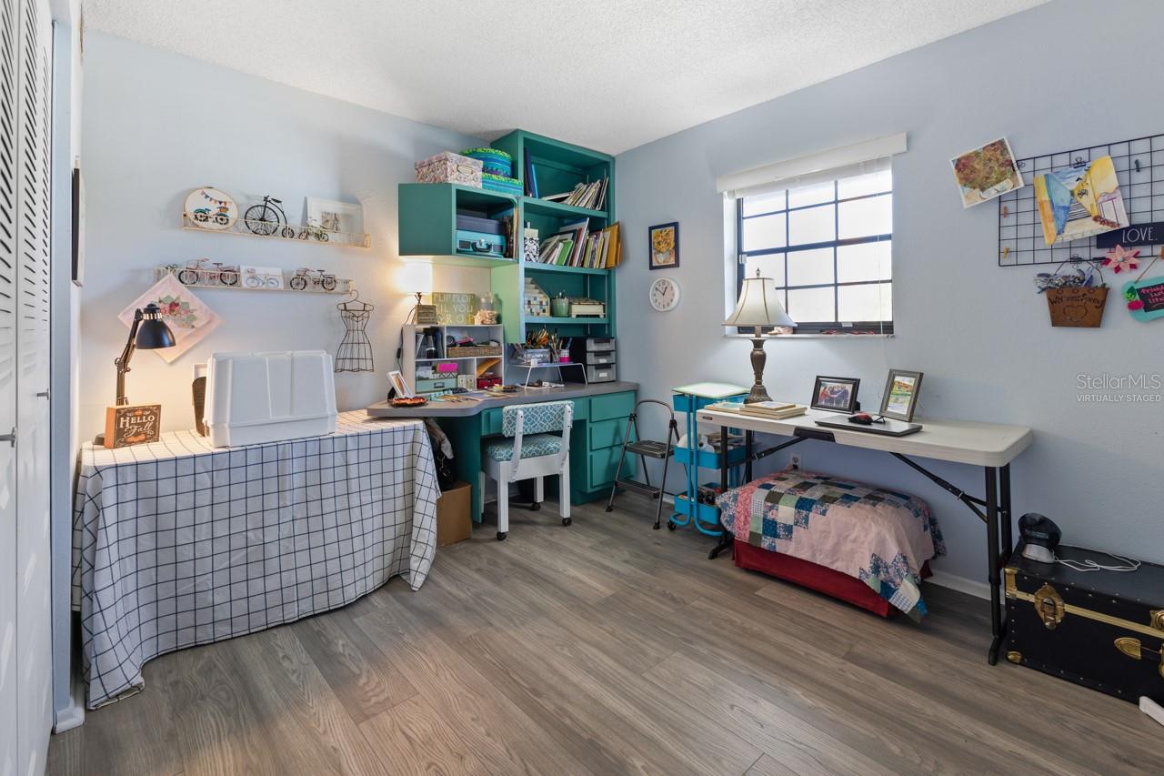 OAK FORREST - Residential