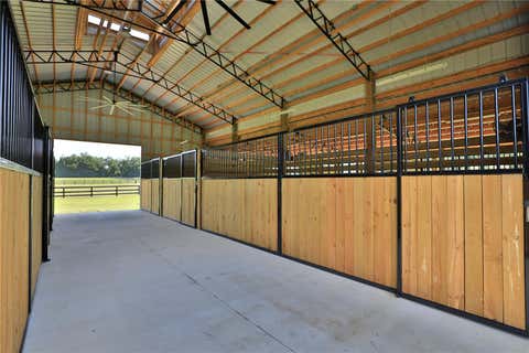 Tiny photo for 14285 N Us Highway 441, Citra, FL 32113 (MLS # OM728228)