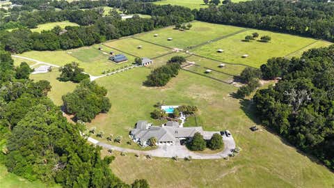 Photo of 14285 N Us Highway 441, Citra, FL 32113 (MLS # OM728228)