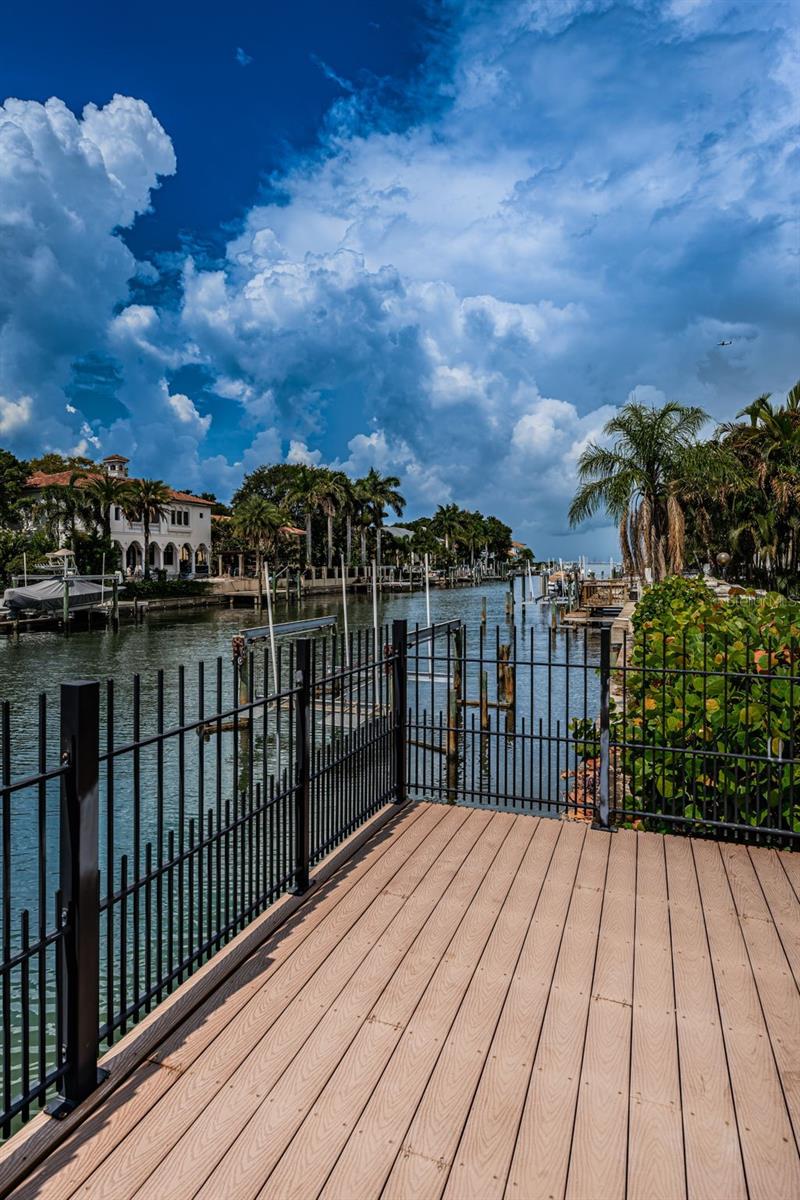 BEACH PARK ISLE SUB - Land