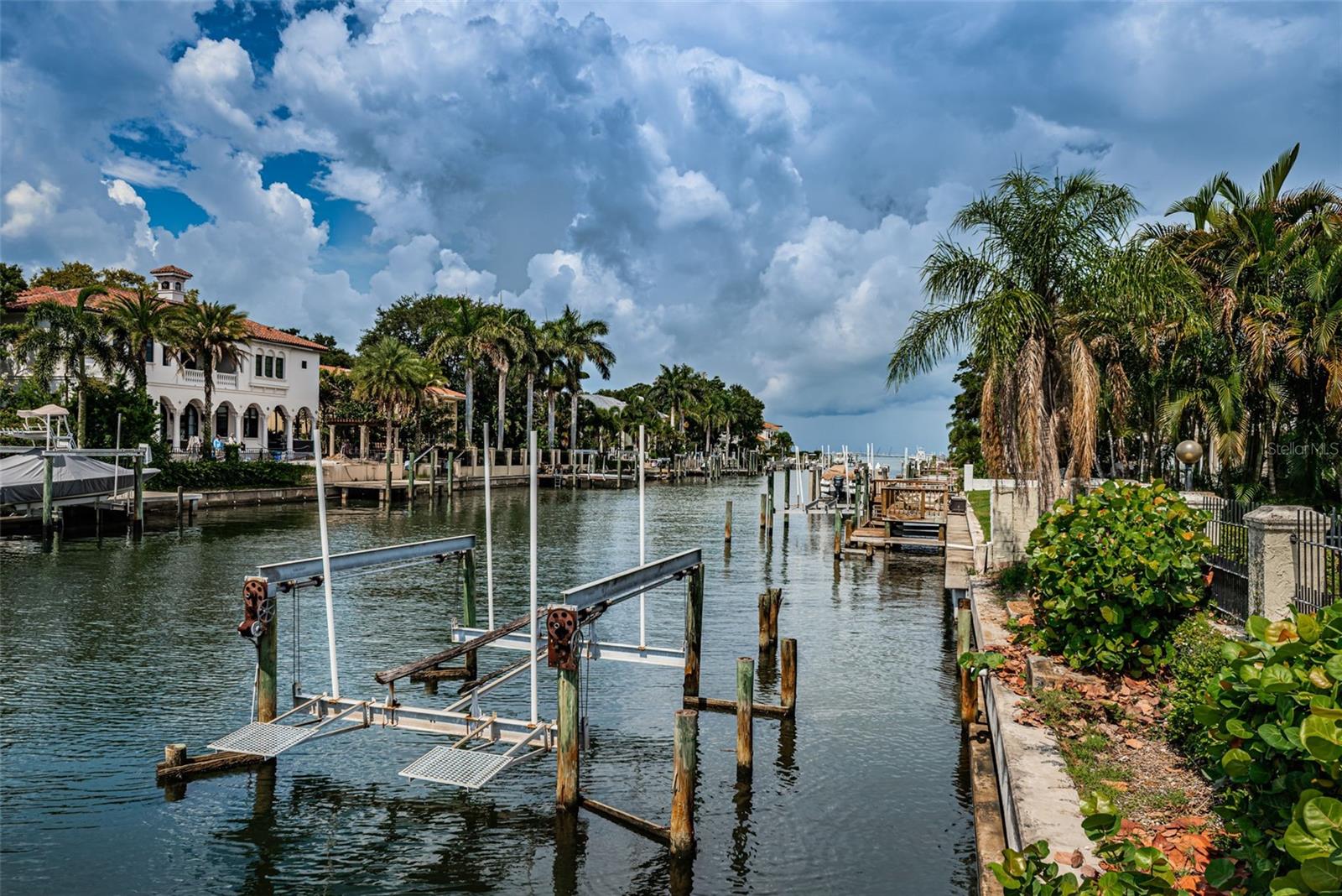 BEACH PARK ISLE SUB - Land