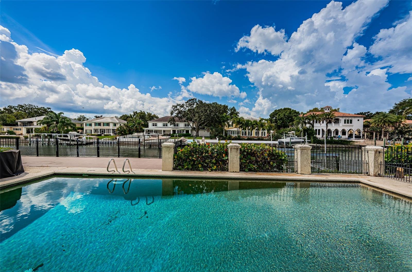 BEACH PARK ISLE SUB - Land