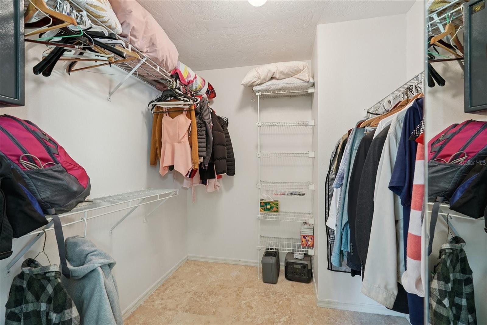 MISSION VALLEY ESTATES - Residential