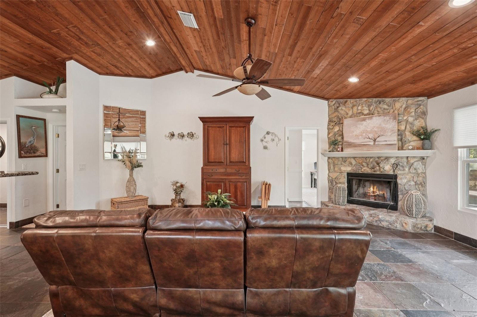 MISSION VALLEY ESTATES - Residential