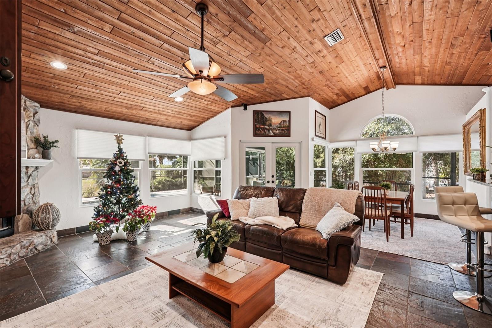 MISSION VALLEY ESTATES - Residential