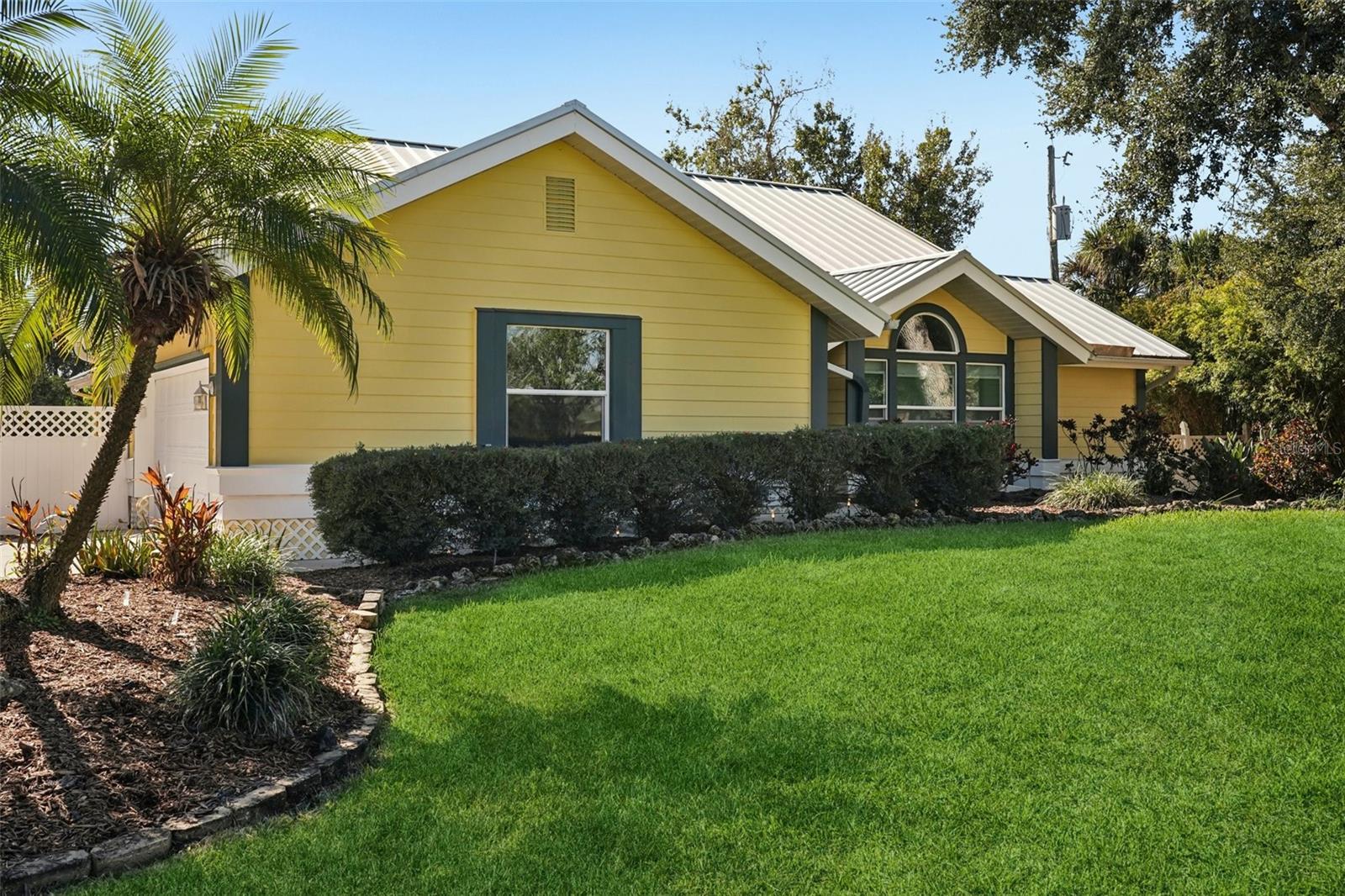 MISSION VALLEY ESTATES - Residential