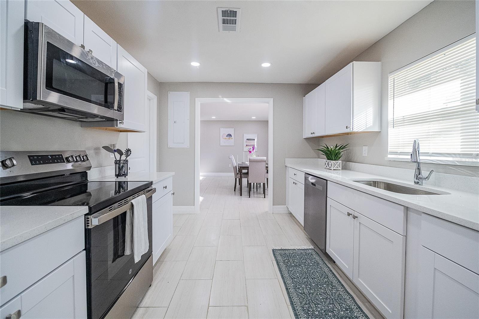 HOMESTEADTHE PH 02 - Residential