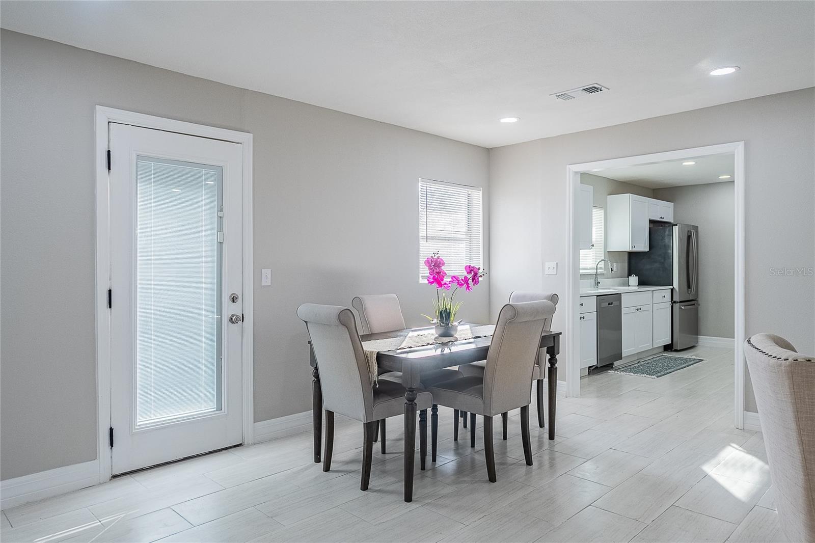 HOMESTEADTHE PH 02 - Residential