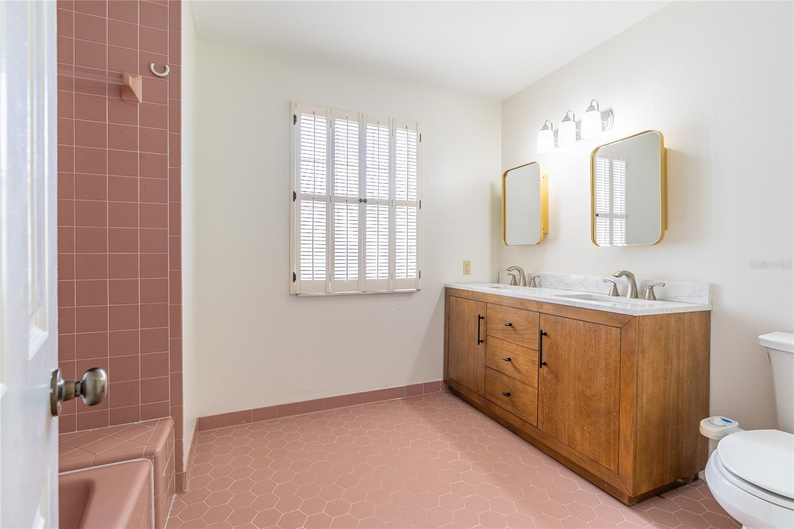 WALDEN LAKE UNIT 20 - Residential