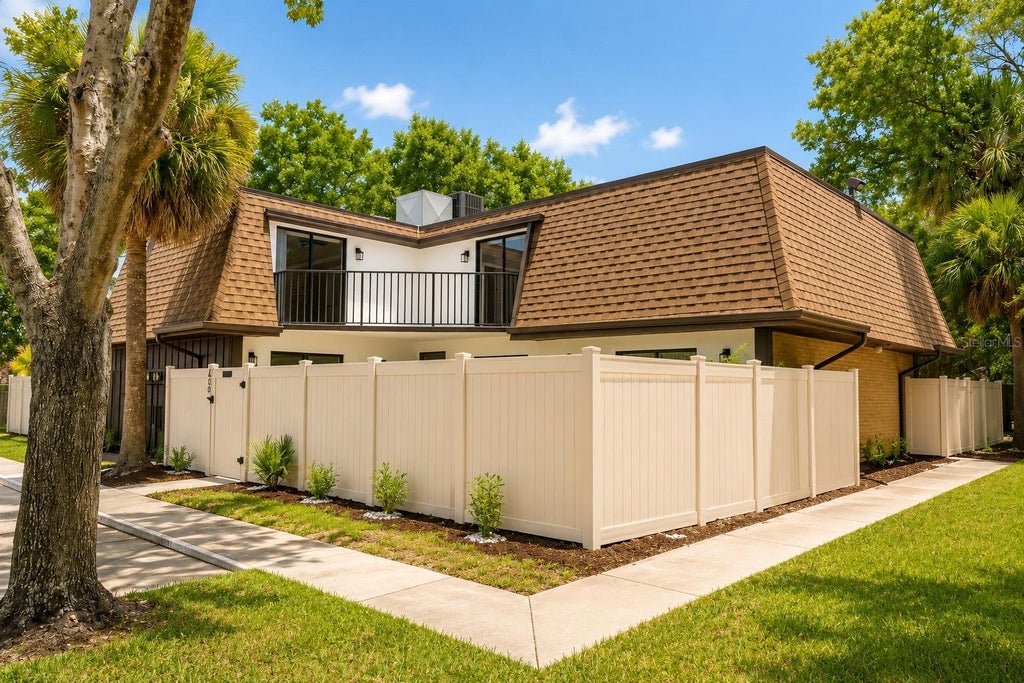 Photo of 4030 Shannon Brown Drive, Orlando, FL 32808 (MLS # O6427730)