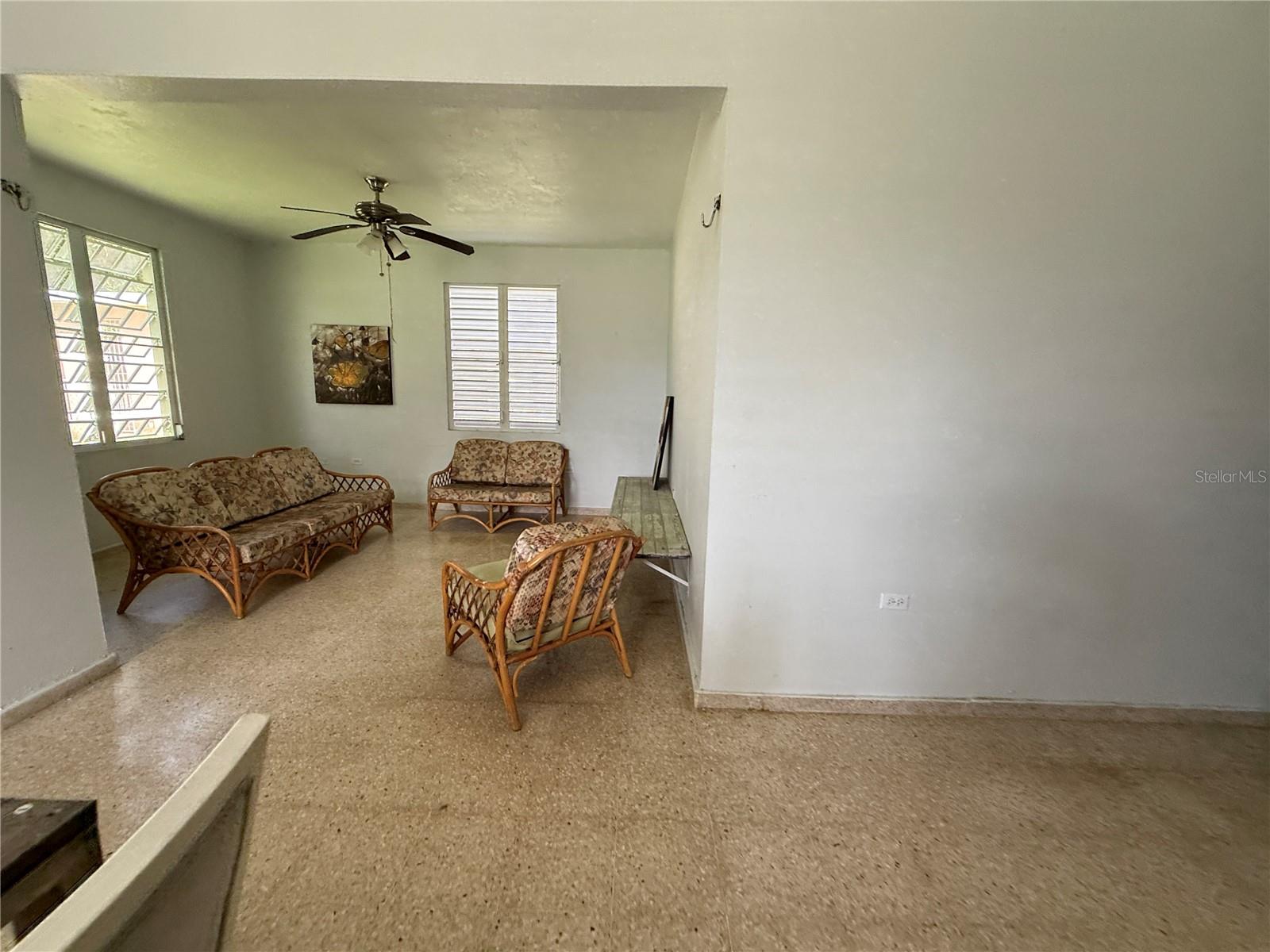 MONTE GRANDE WARD - Residential