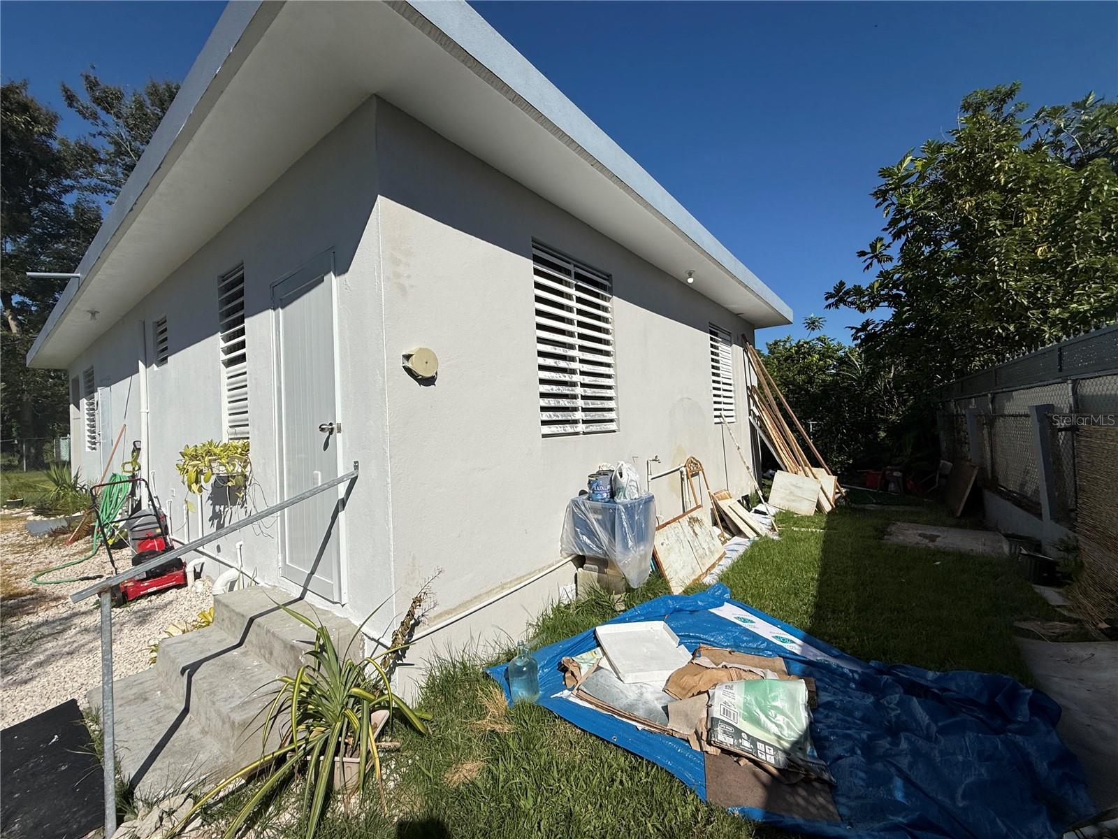 MONTE GRANDE WARD - Residential