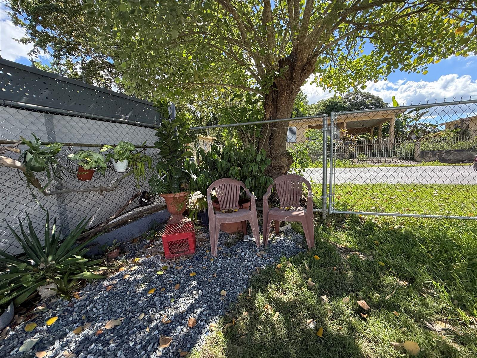 MONTE GRANDE WARD - Residential