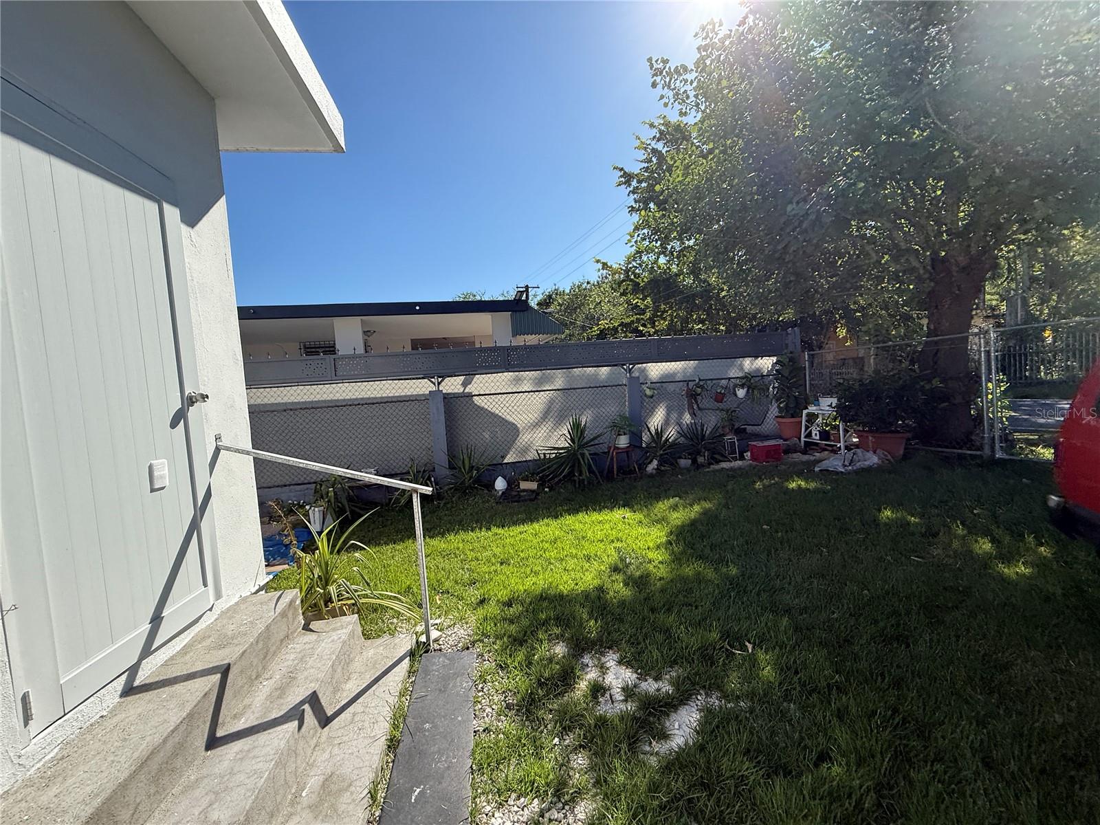 MONTE GRANDE WARD - Residential