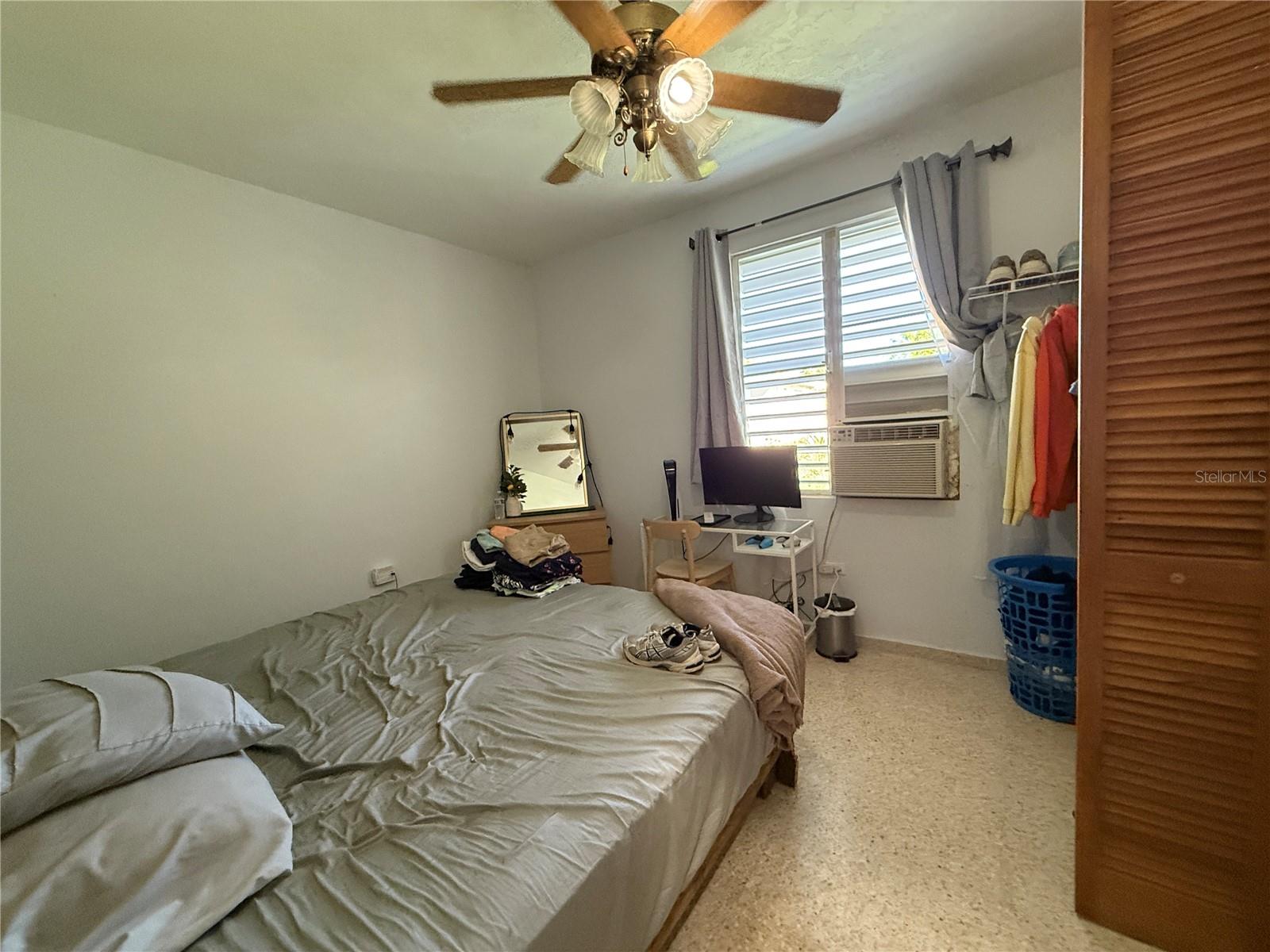 MONTE GRANDE WARD - Residential