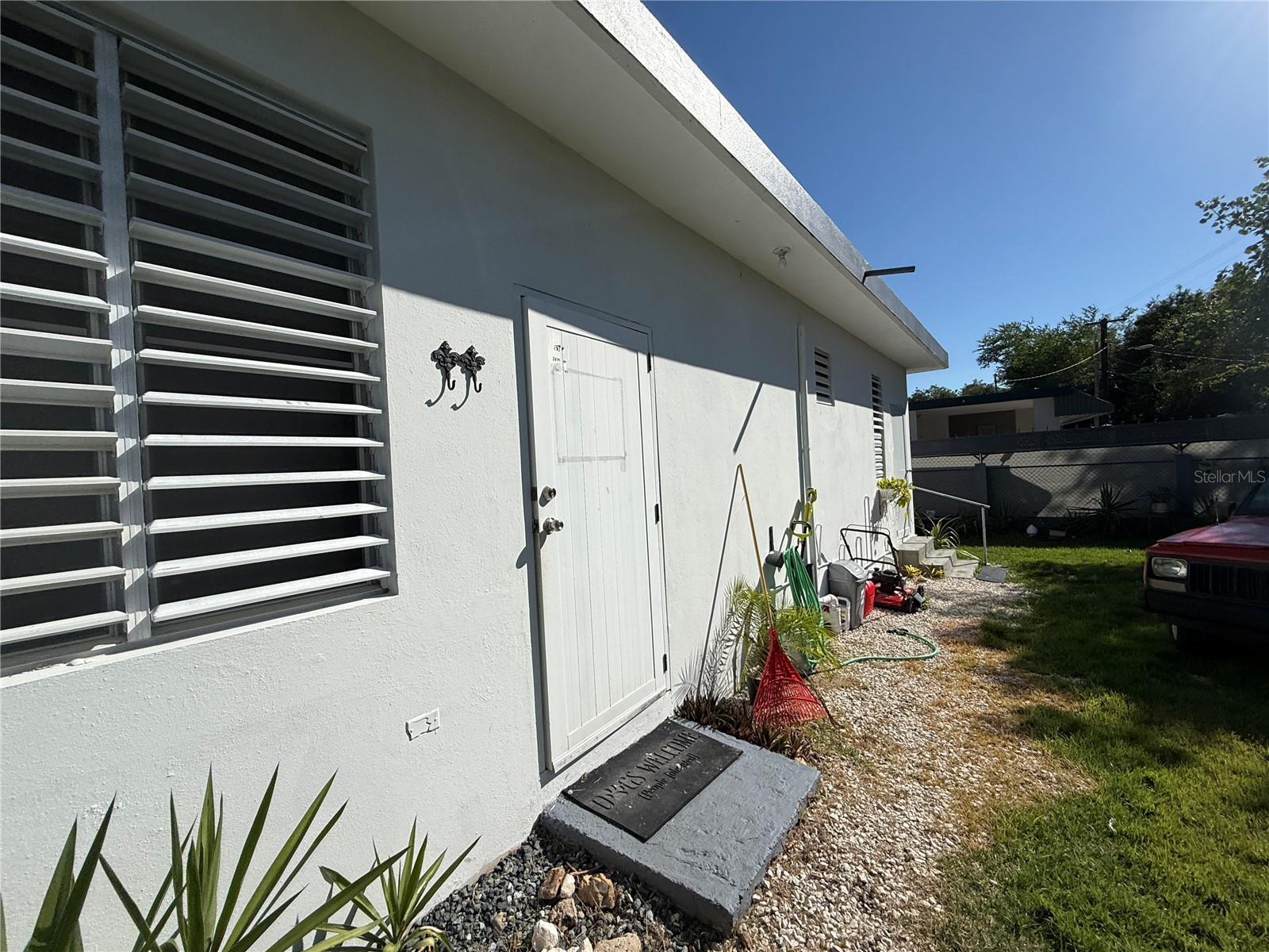 MONTE GRANDE WARD - Residential