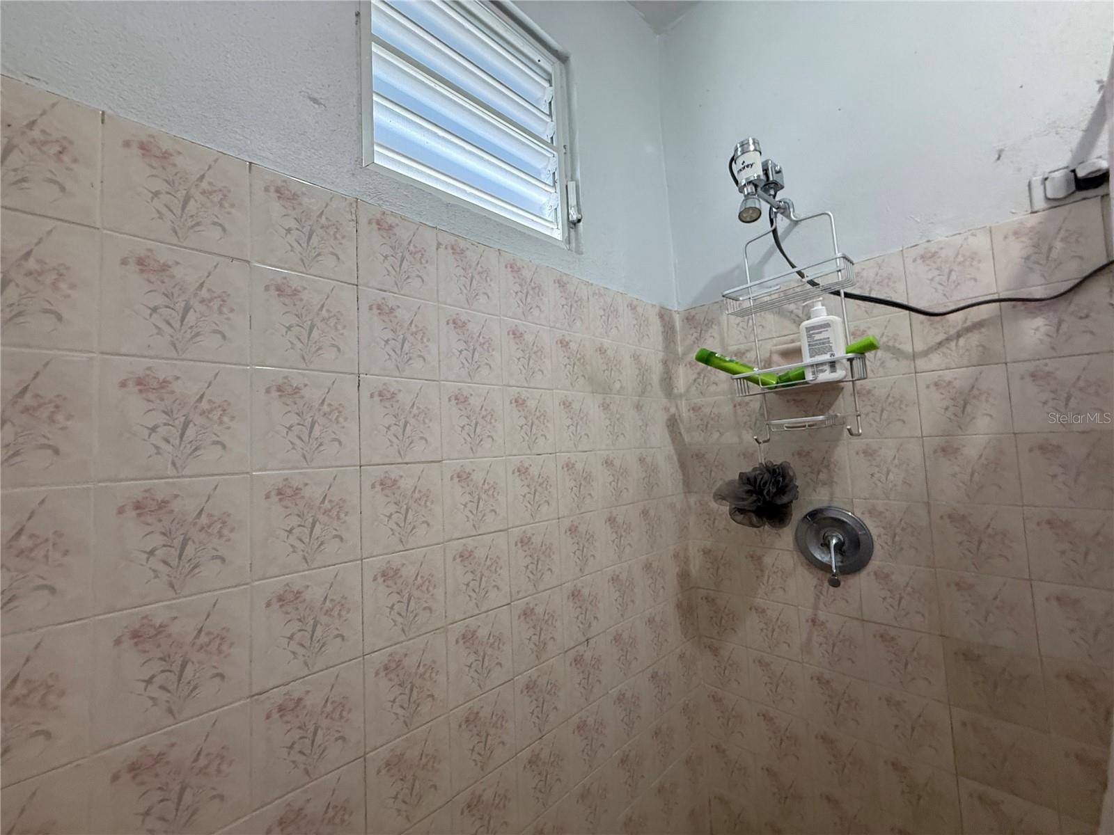 MONTE GRANDE WARD - Residential