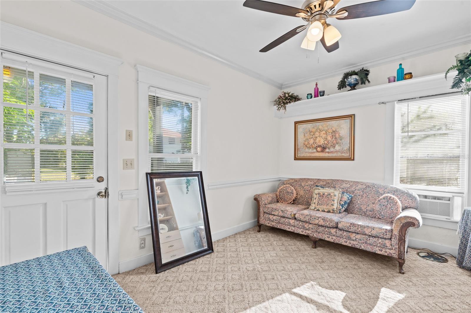 RIVERSIDE - Residential