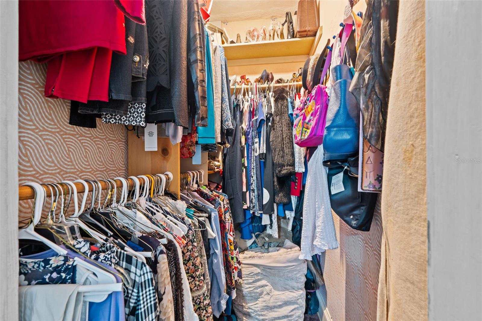 RIVERSIDE - Residential