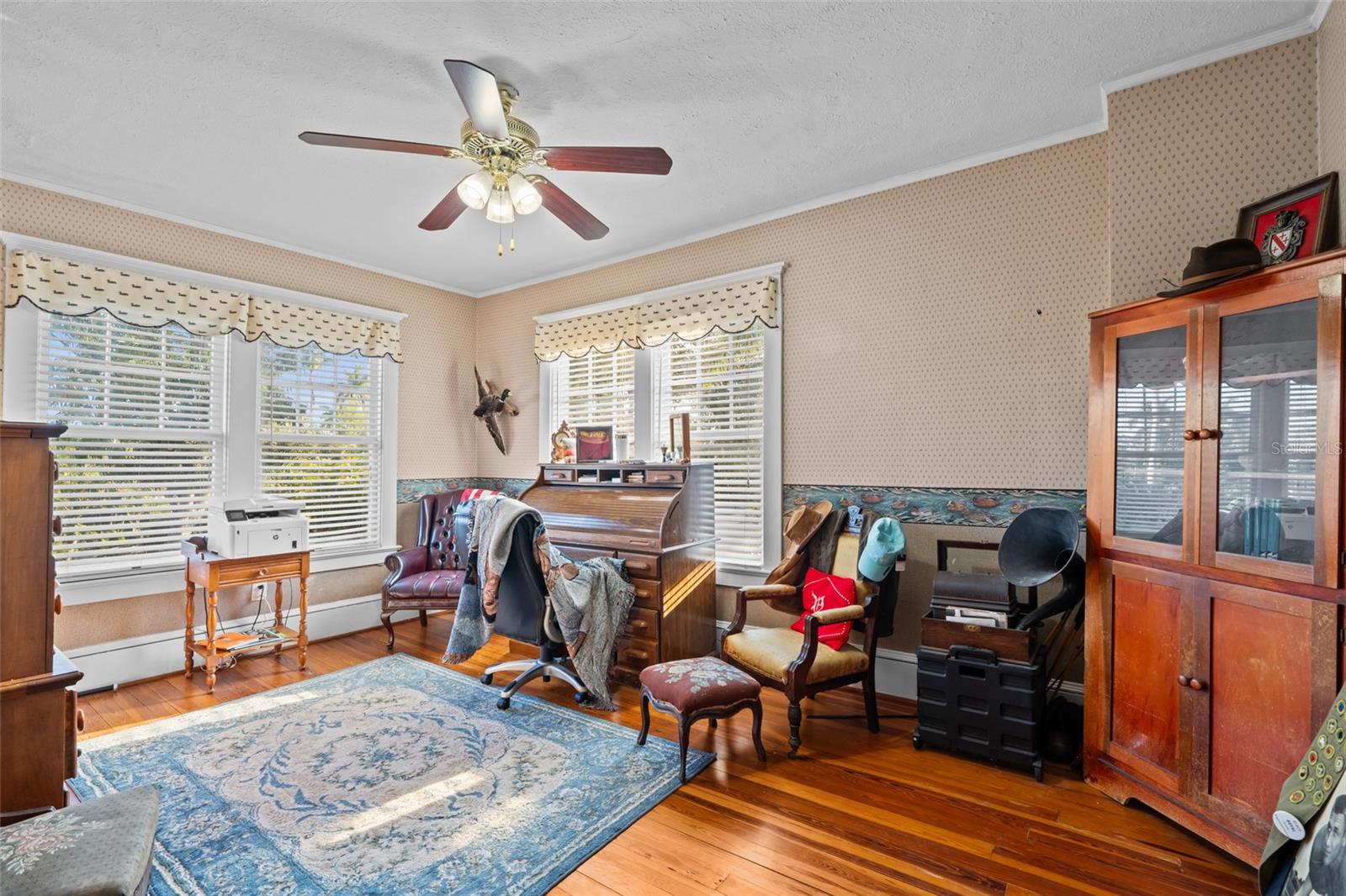 RIVERSIDE - Residential