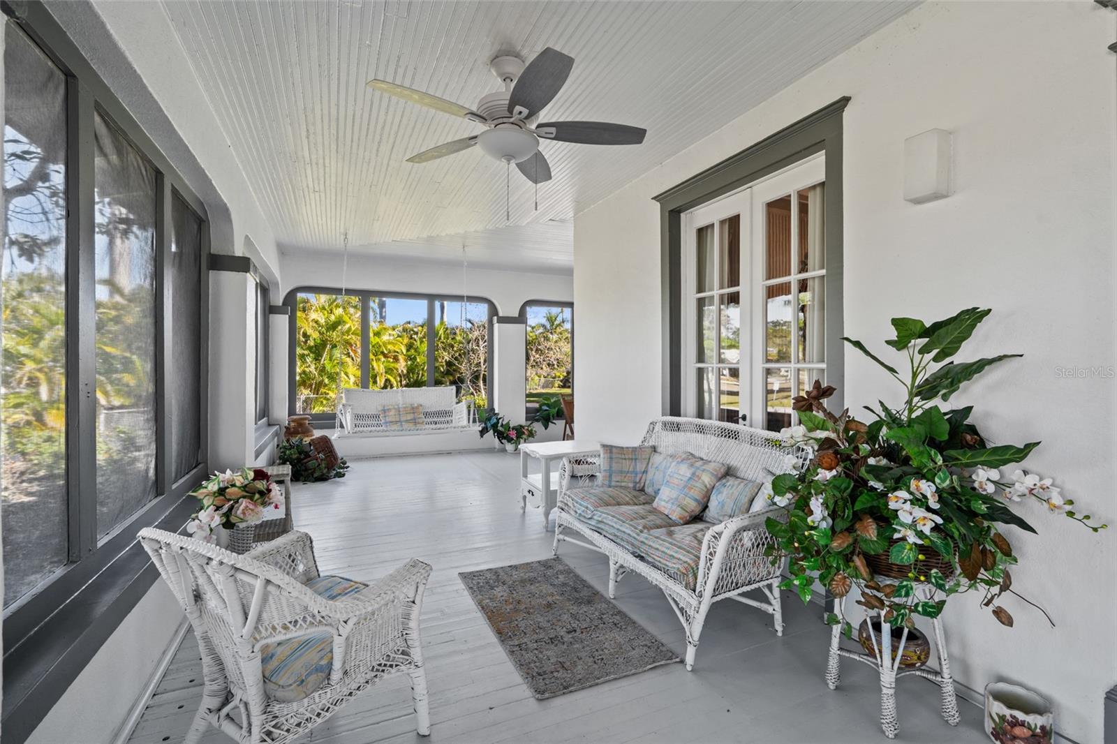 RIVERSIDE - Residential